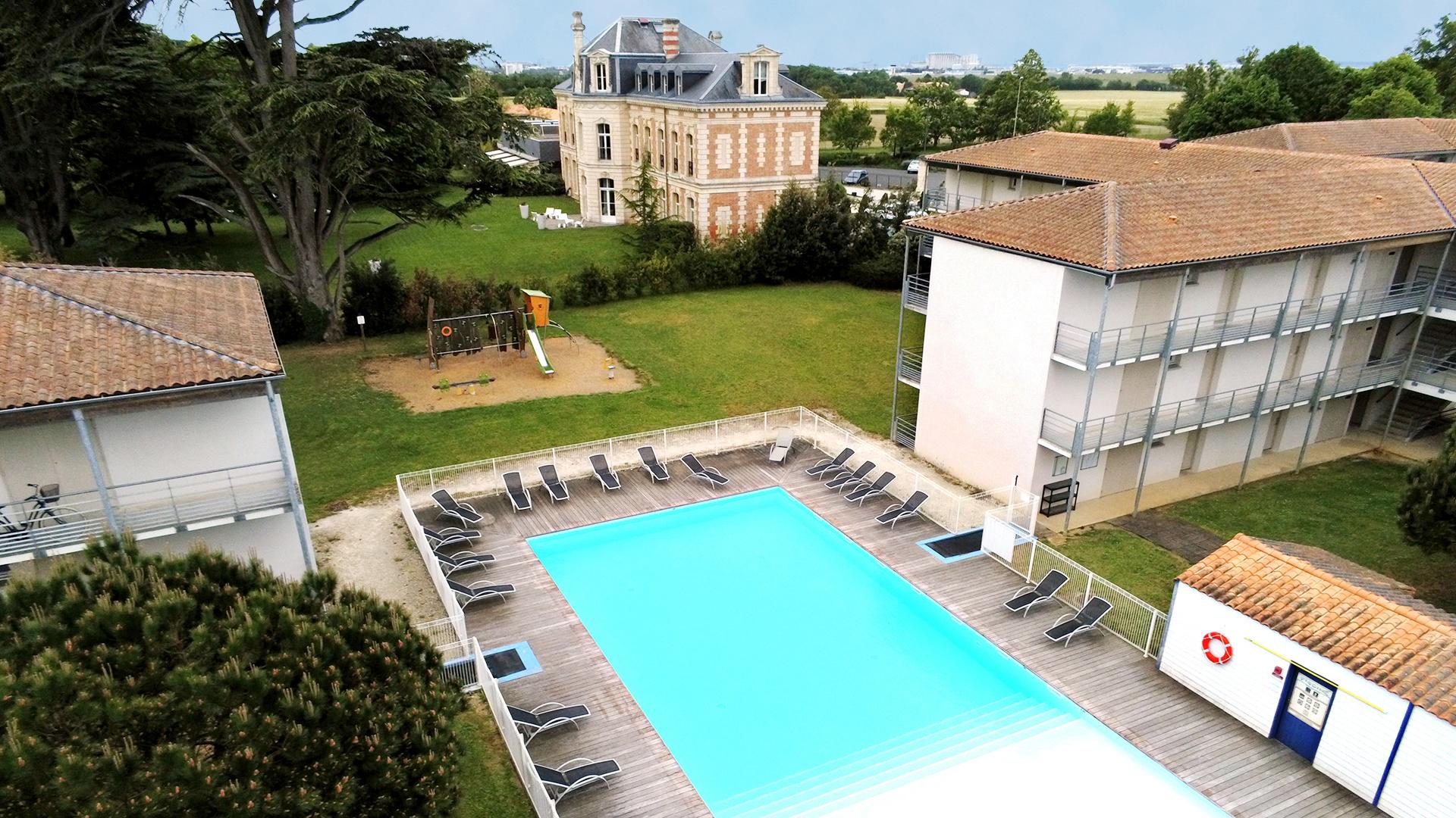 Vacanceole - Le Domaine Du Chateau - La Rochelle / Ile De Re Лагор Екстериор снимка